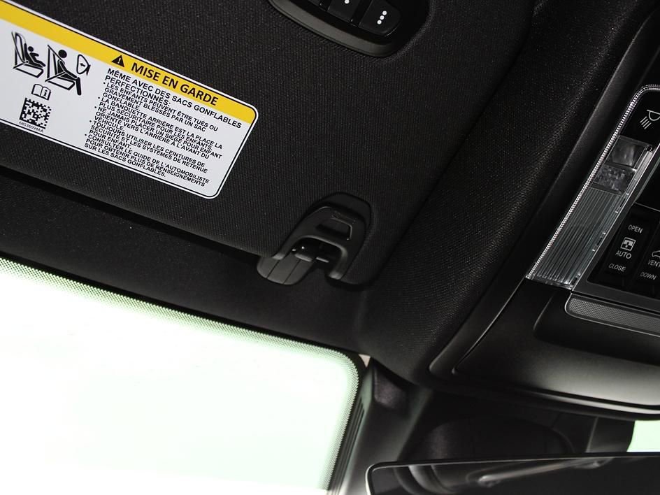 Used 2022 RAM 1500 Laramie w/ Sport Appearance Package image 23