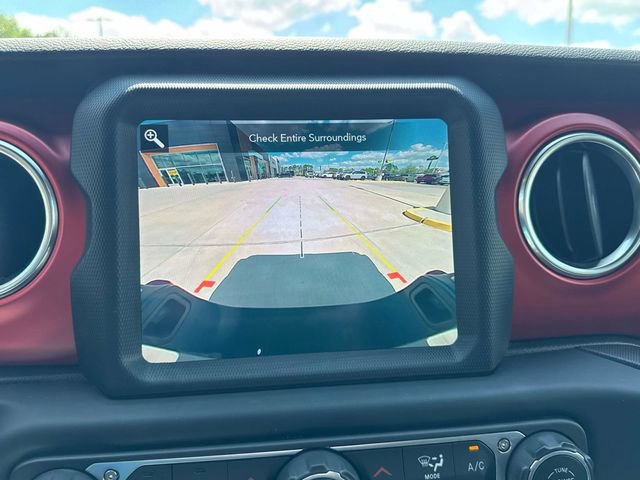 Used 2021 Jeep Gladiator Rubicon image 30