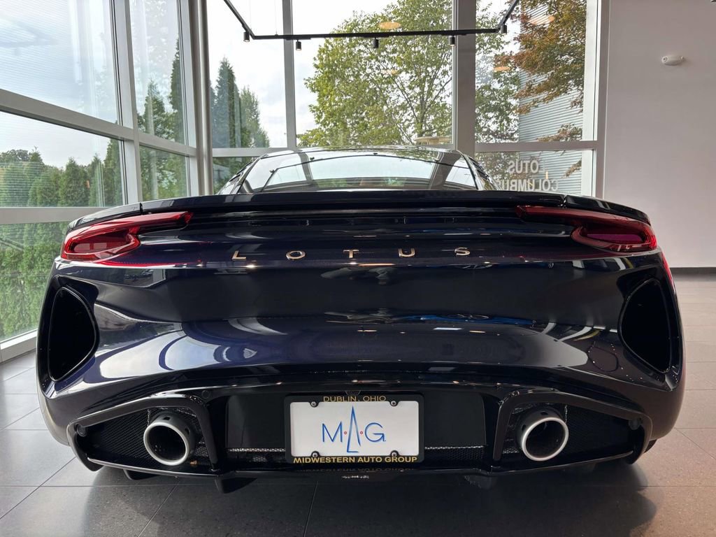 New 2025 Lotus Emira image 5