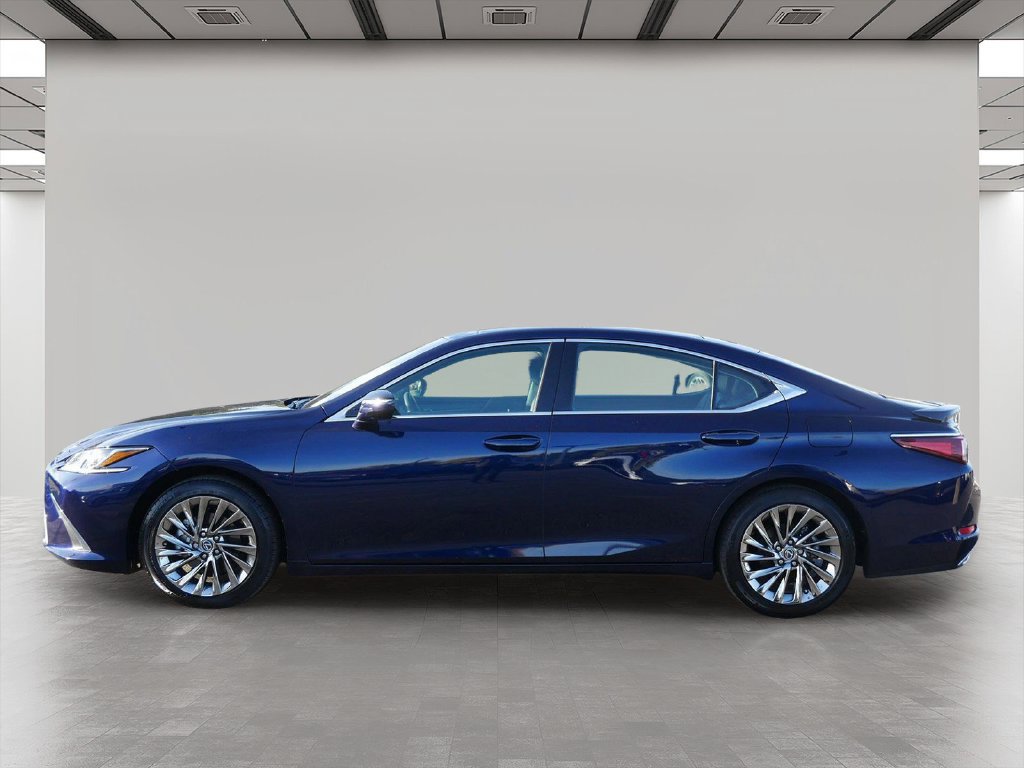 Certified 2025 Lexus ES 350 w/ Luxury Package FWD image 3