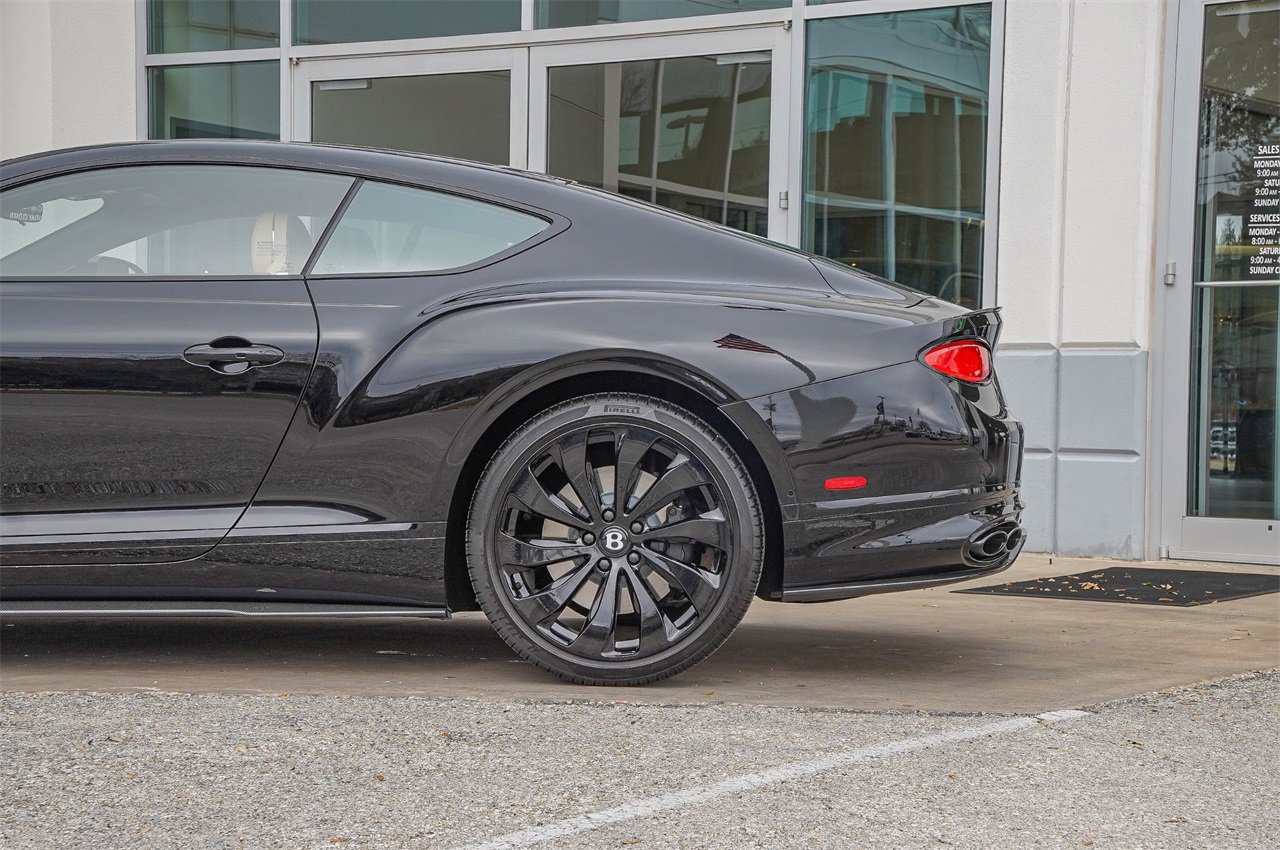 Used 2024 Bentley Continental GT image 13