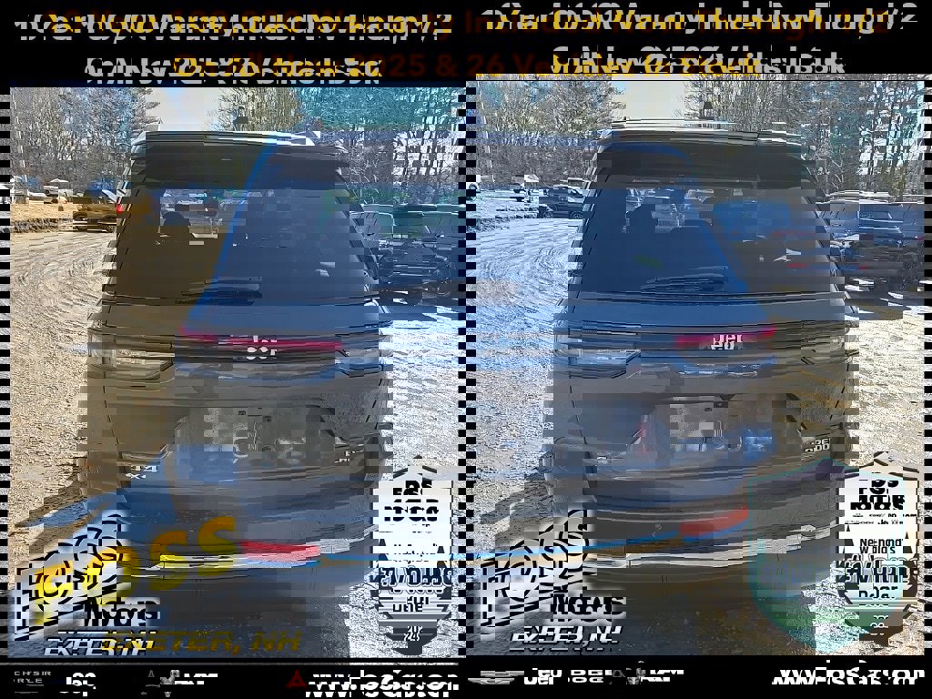 New 2025 Jeep Grand Cherokee Laredo image 6