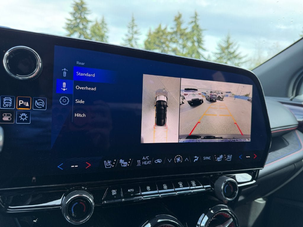 Used 2024 Chevrolet Blazer EV RS AWD/4WD image 17