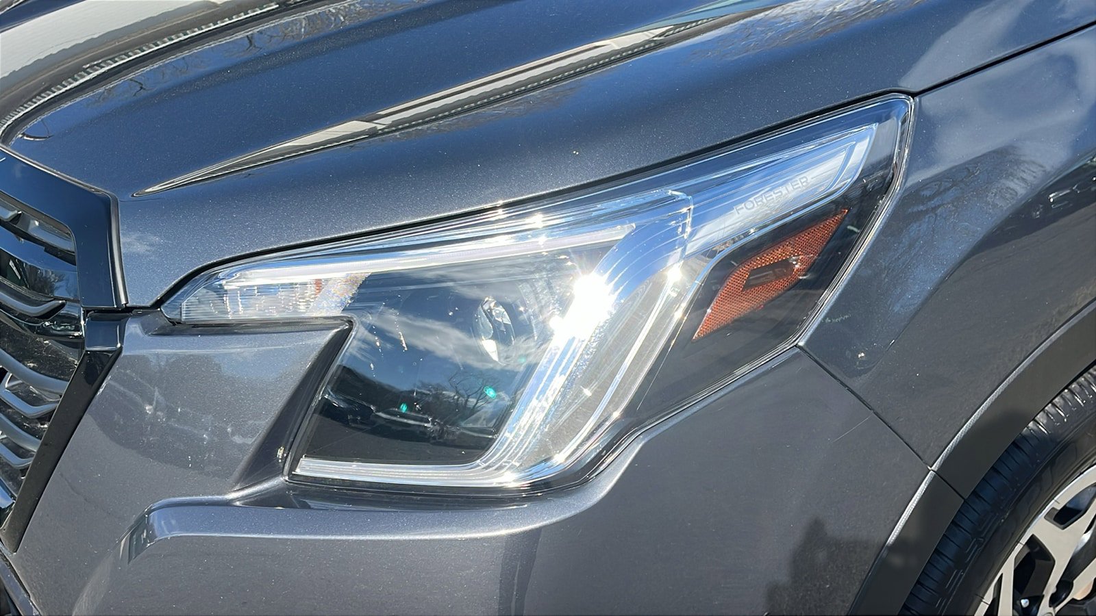 Certified 2023 Subaru Forester Premium AWD/4WD image 7