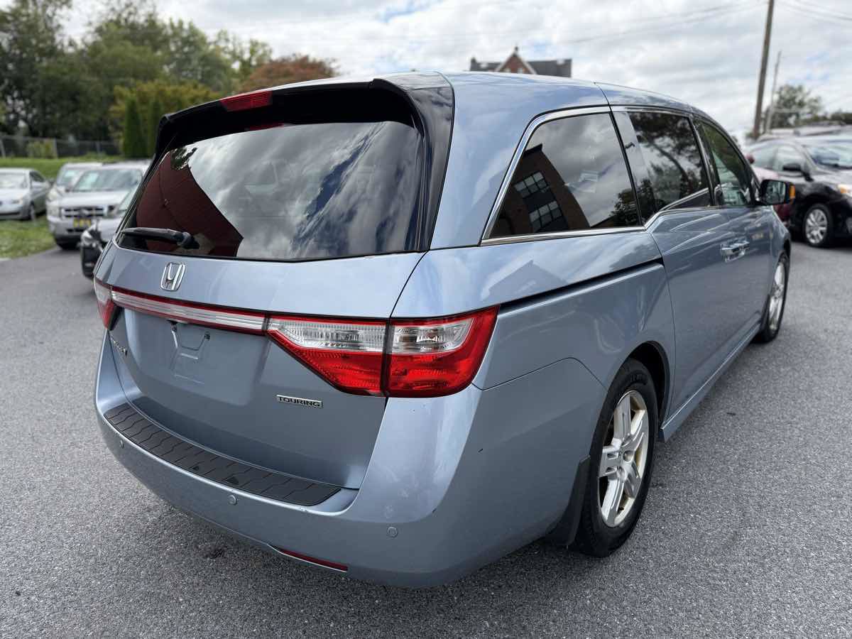 Used 2011 Honda Odyssey Touring image 7