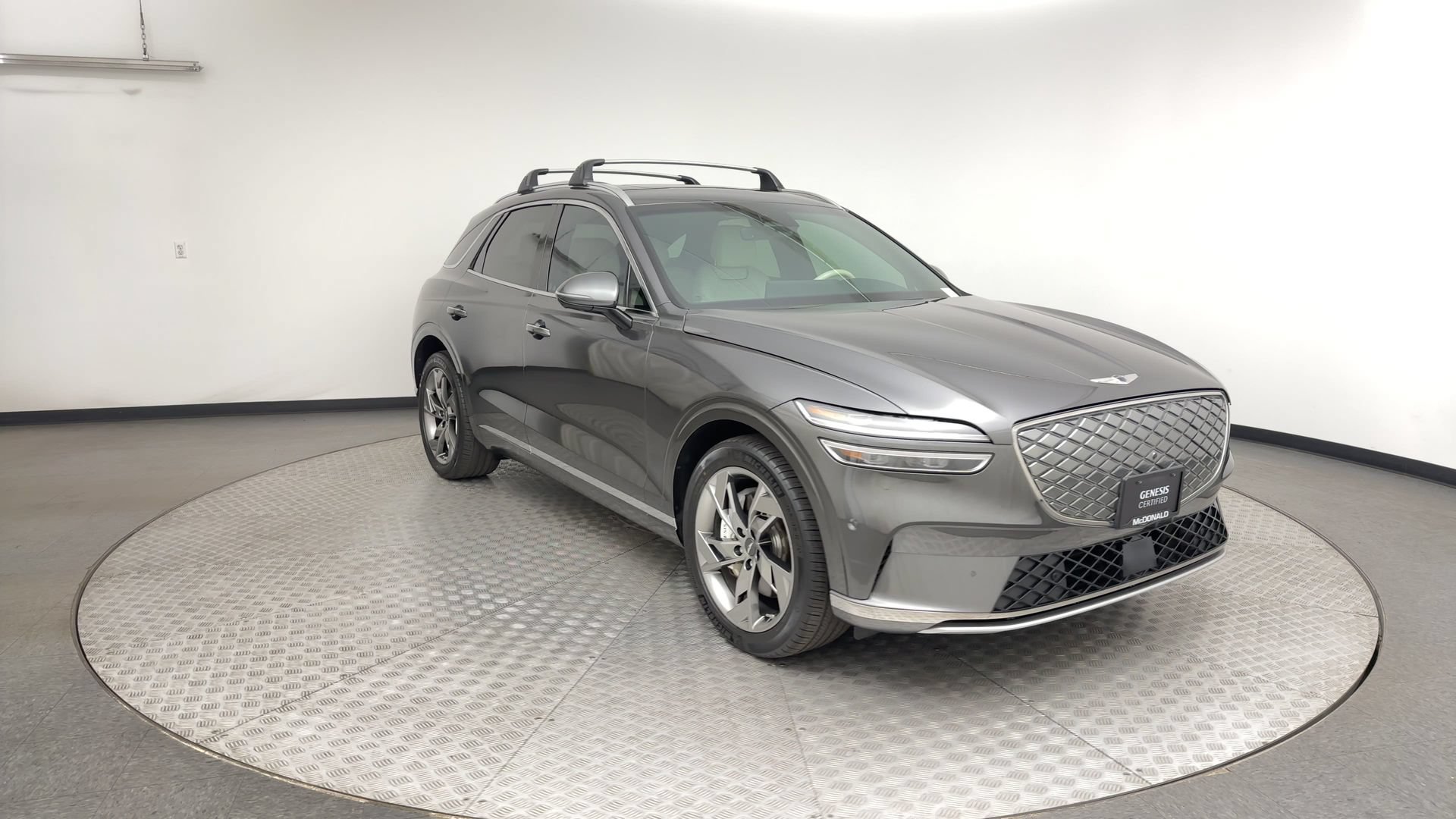 Certified 2025 Genesis Electrified GV70 w/ Prestige Package AWD/4WD image 8