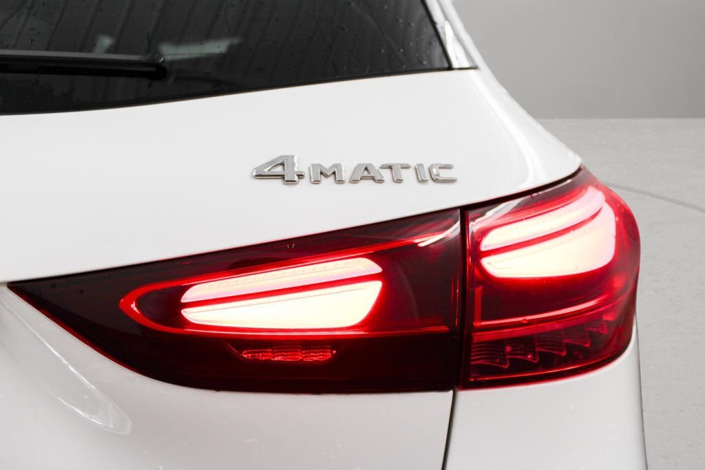 Used 2025 Mercedes-Benz GLA 250 4MATIC image 32