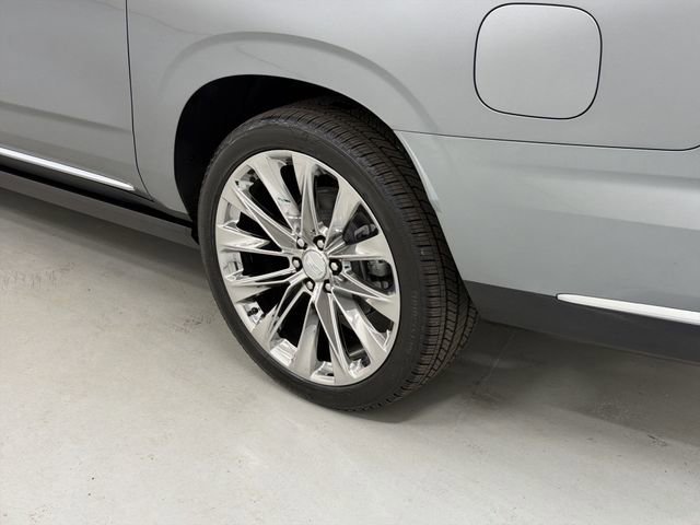 New 2026 Cadillac Escalade ESV Luxury image 17