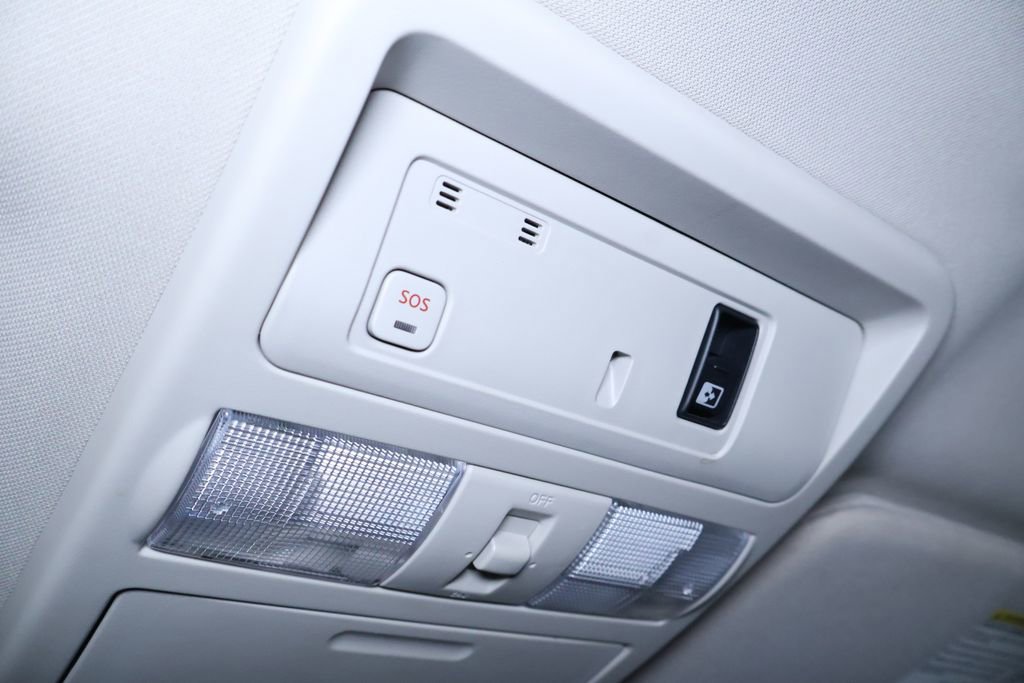 Used 2018 Nissan Titan Platinum Reserve image 26