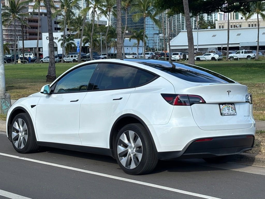 Used 2023 Tesla Model Y Long Range AWD/4WD image 4