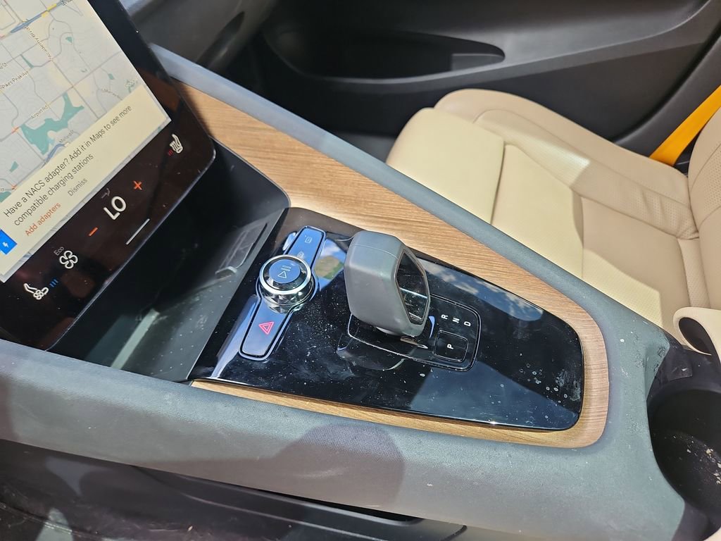 Used 2021 Polestar Polestar 2 w/ Performance Package image 24