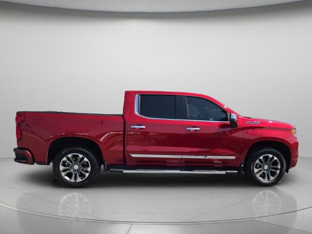 Used 2024 Chevrolet Silverado 1500 High Country w/ Technology Package AWD/4WD image 9