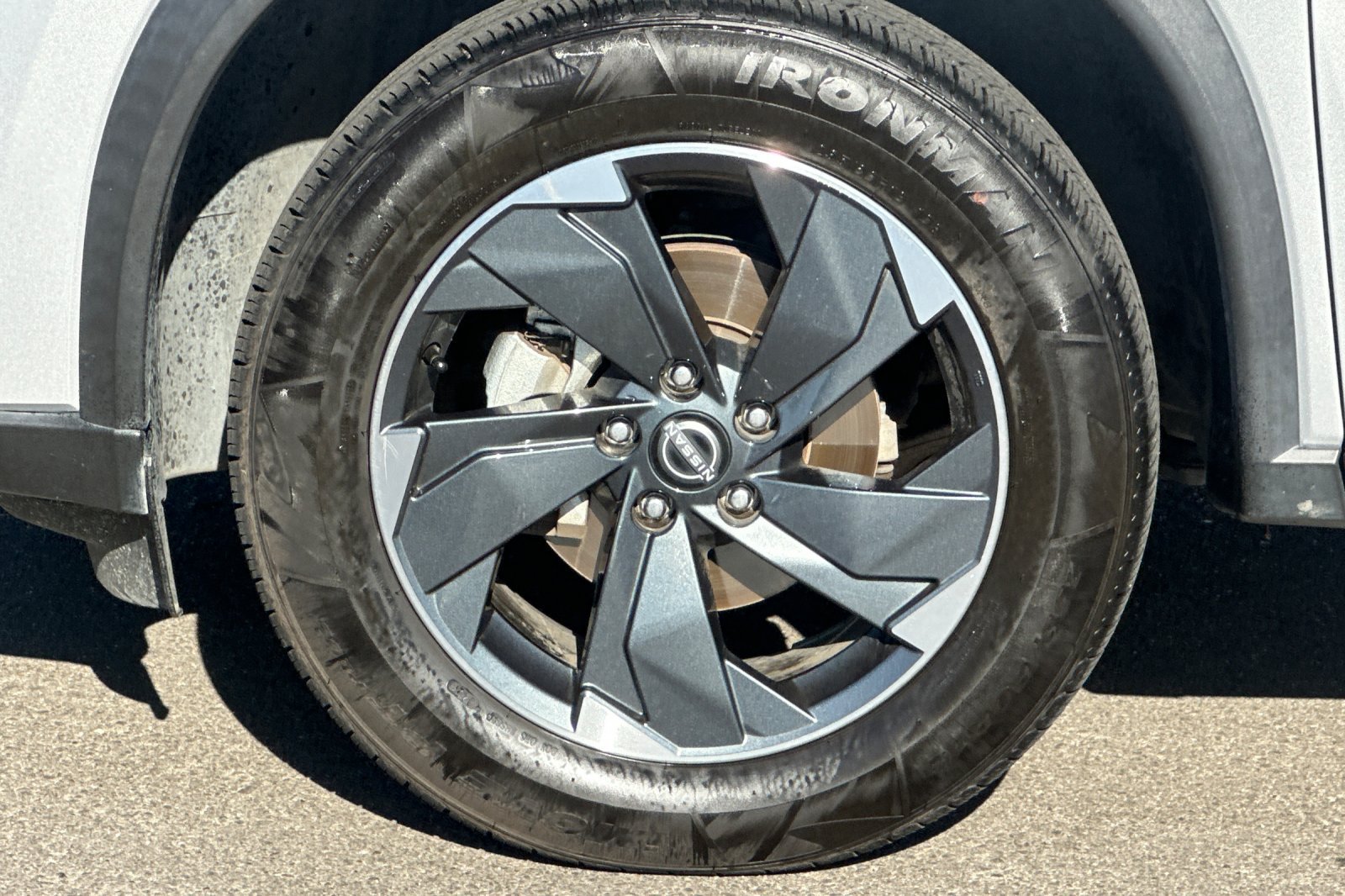 Certified 2024 Nissan Rogue SV AWD/4WD image 45