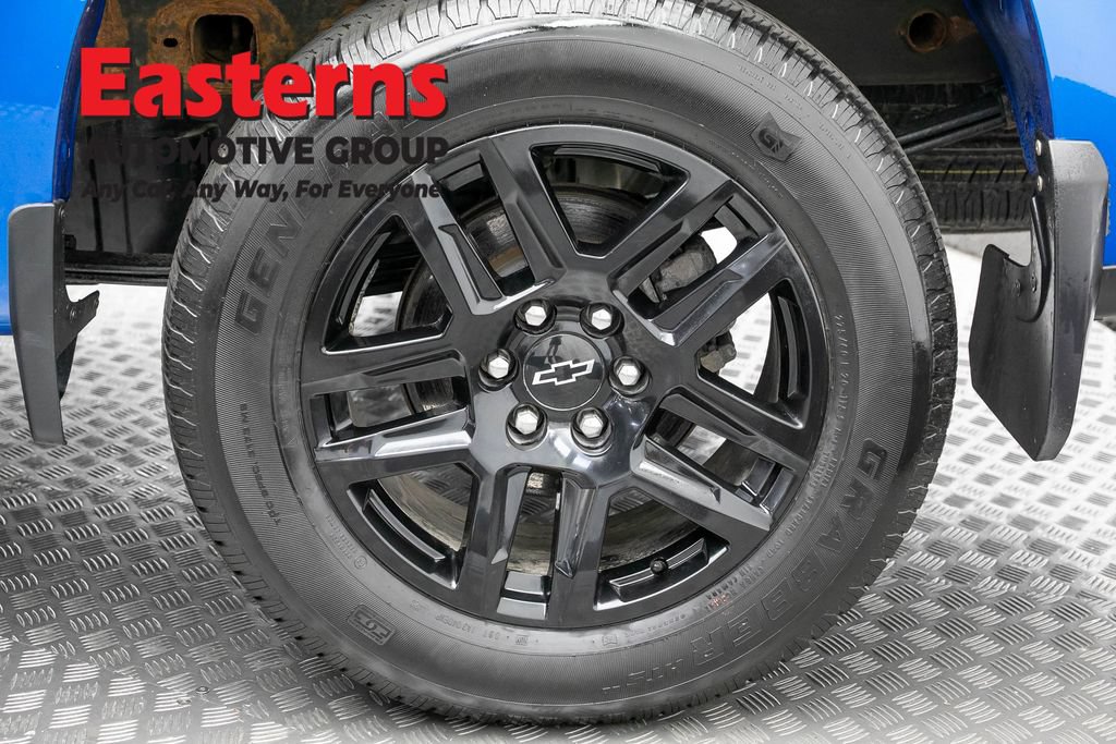 Used 2024 Chevrolet Silverado 1500 Custom w/ LPO, Dark Essentials Package AWD/4WD image 30
