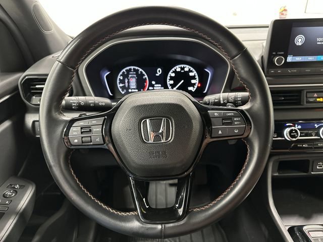 Used 2025 Honda Pilot Sport image 18