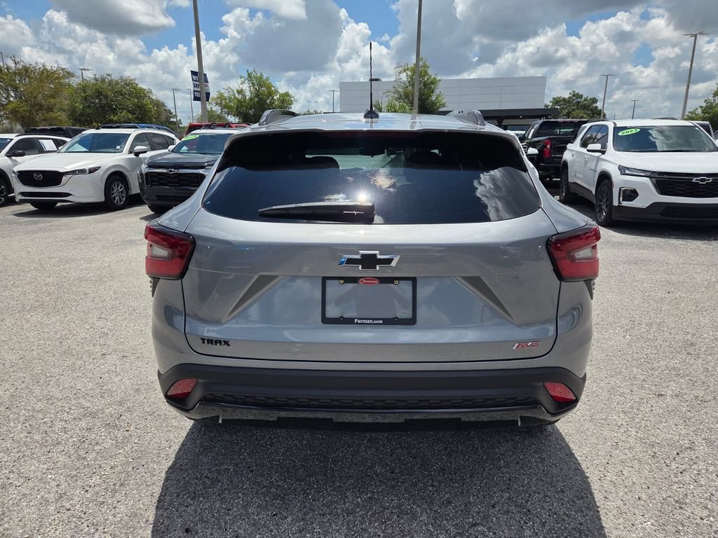Used 2026 Chevrolet Trax RS w/ Driver Confidence Package FWD image 11