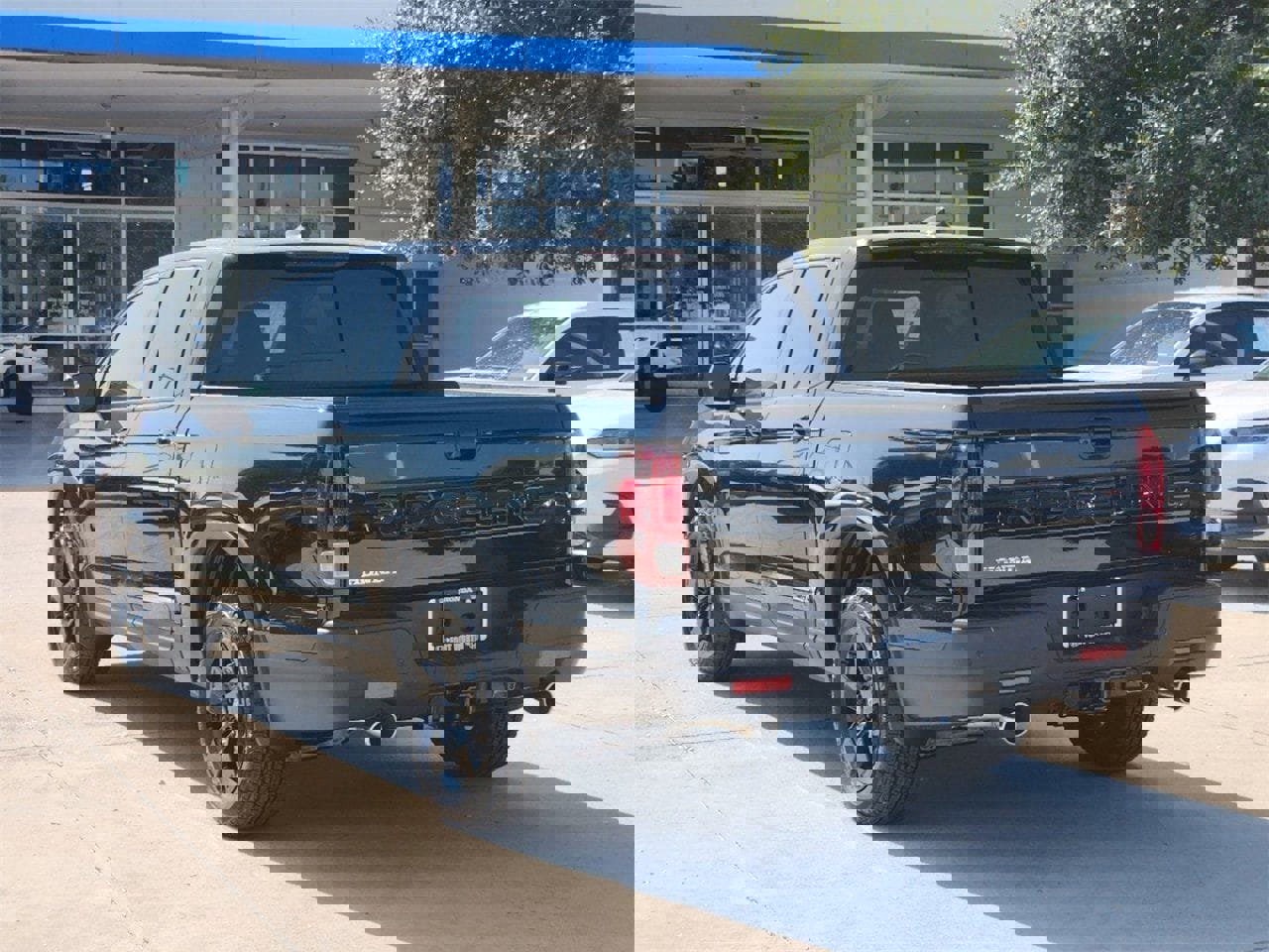 New 2026 Honda Ridgeline Black Edition image 4