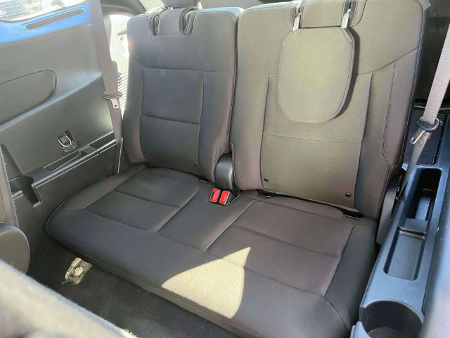 Used 2023 Ford Explorer XLT RWD image 19