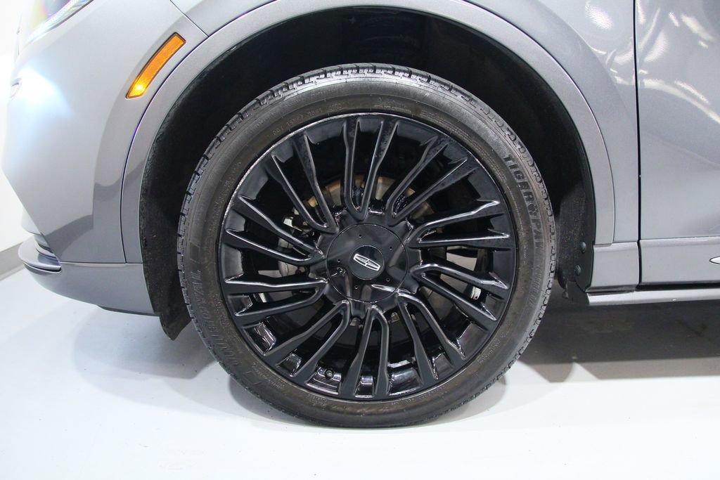 Used 2022 Lincoln Corsair Reserve image 20