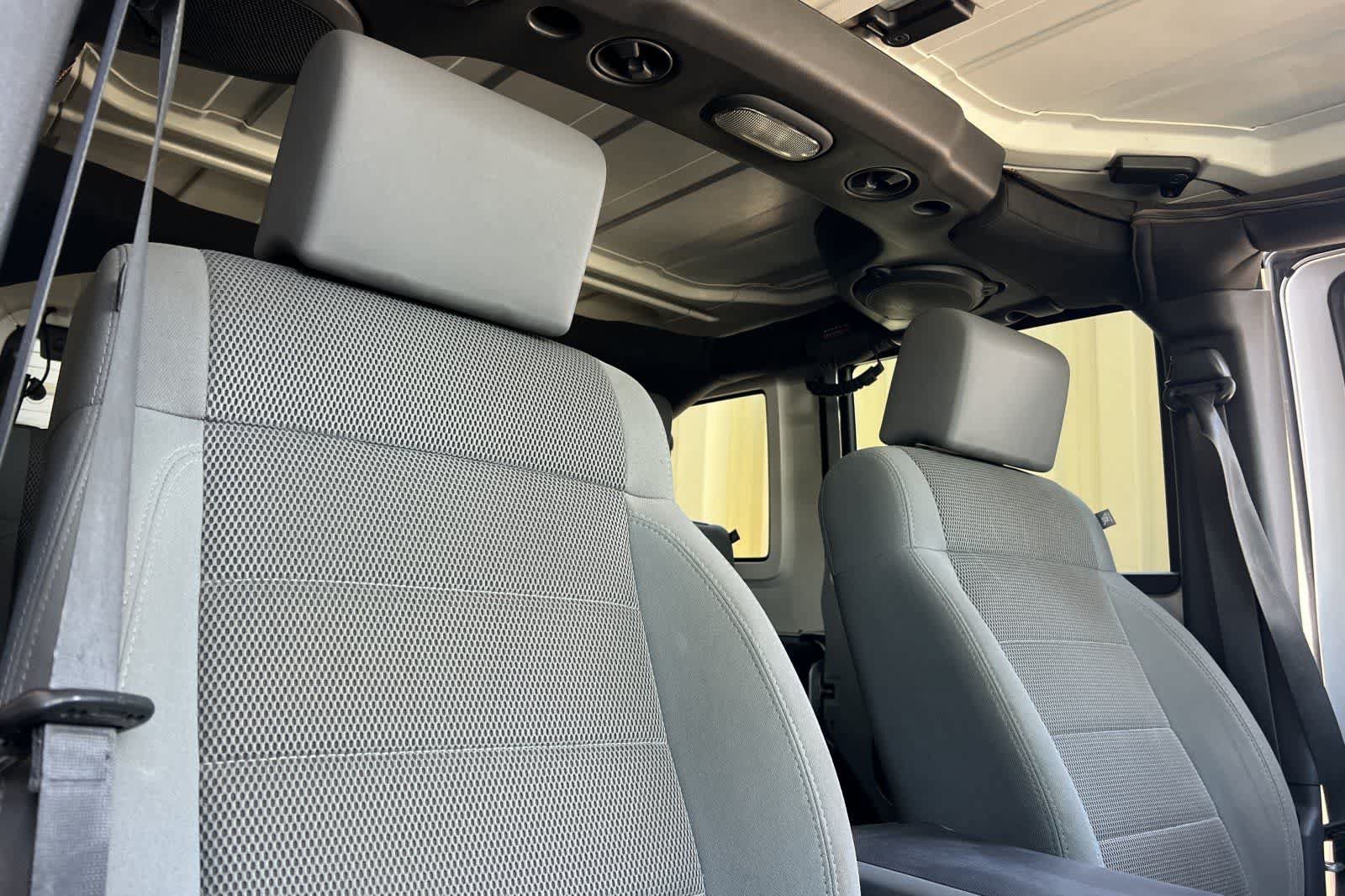Used 2007 Jeep Wrangler Unlimited Sahara AWD/4WD image 18