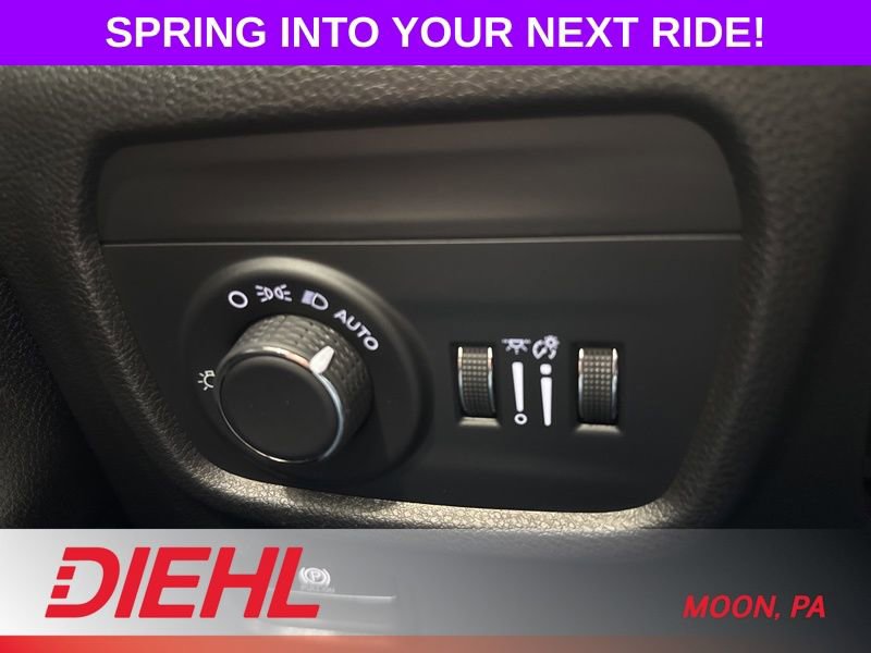 Used 2024 Jeep Grand Cherokee L Altitude image 25
