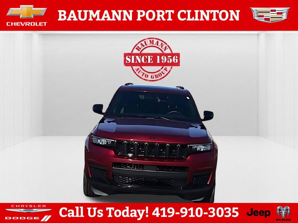Used 2023 Jeep Grand Cherokee L Laredo