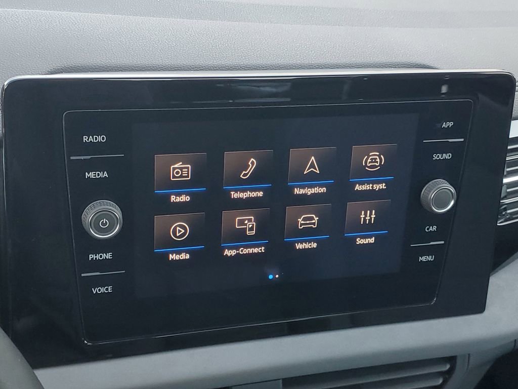 Used 2025 Volkswagen Jetta SE image 21