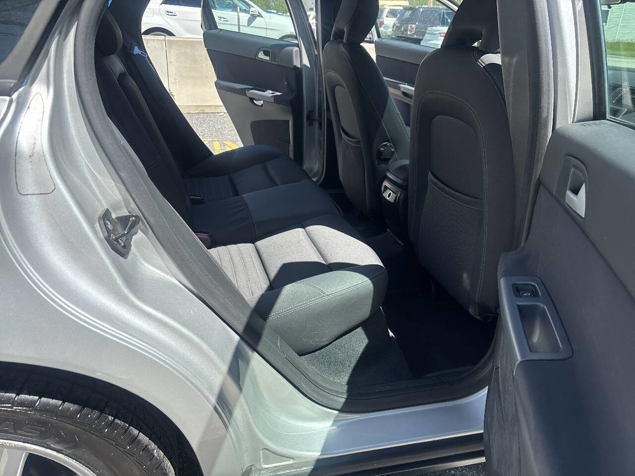 Used 2007 Volvo S40 2.4i FWD image 26