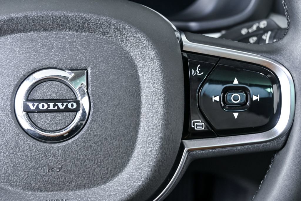 Certified 2024 Volvo V60 B5 Cross Country Ultimate image 13