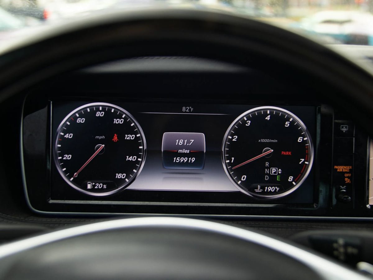 Used 2015 Mercedes-Benz S 550 Sedan image 33