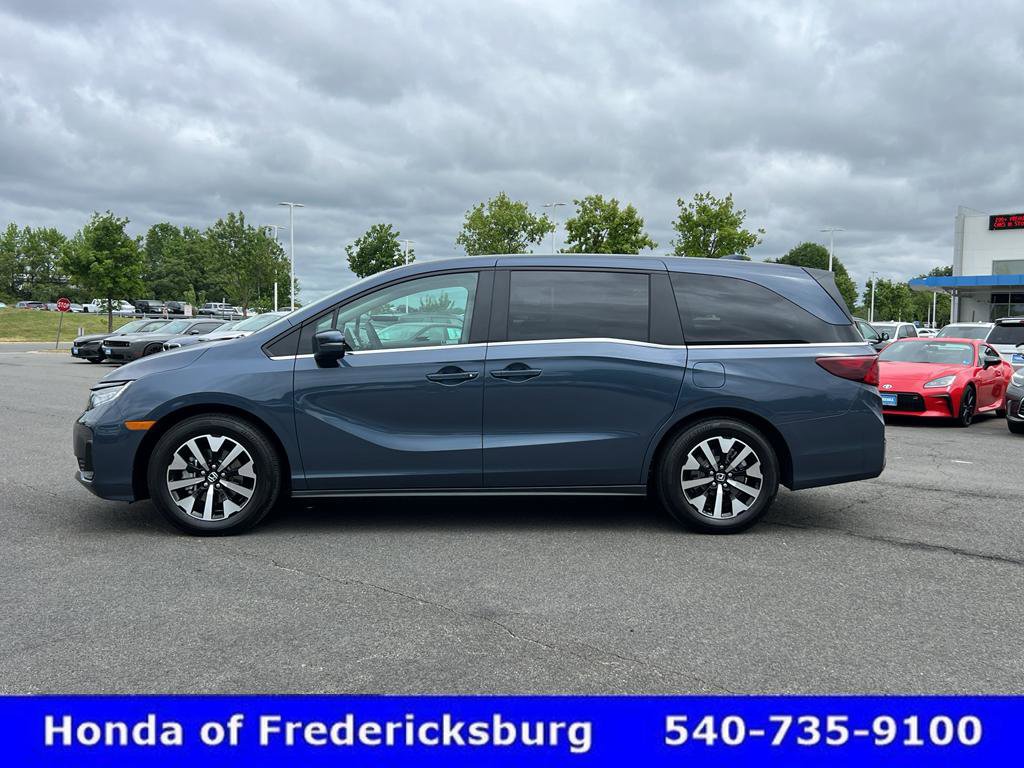 Certified 2026 Honda Odyssey EX-L image 5