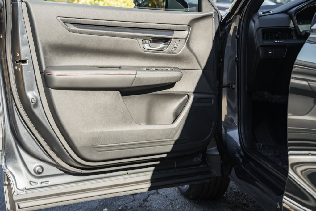 Used 2026 Honda CR-V Sport-L image 40