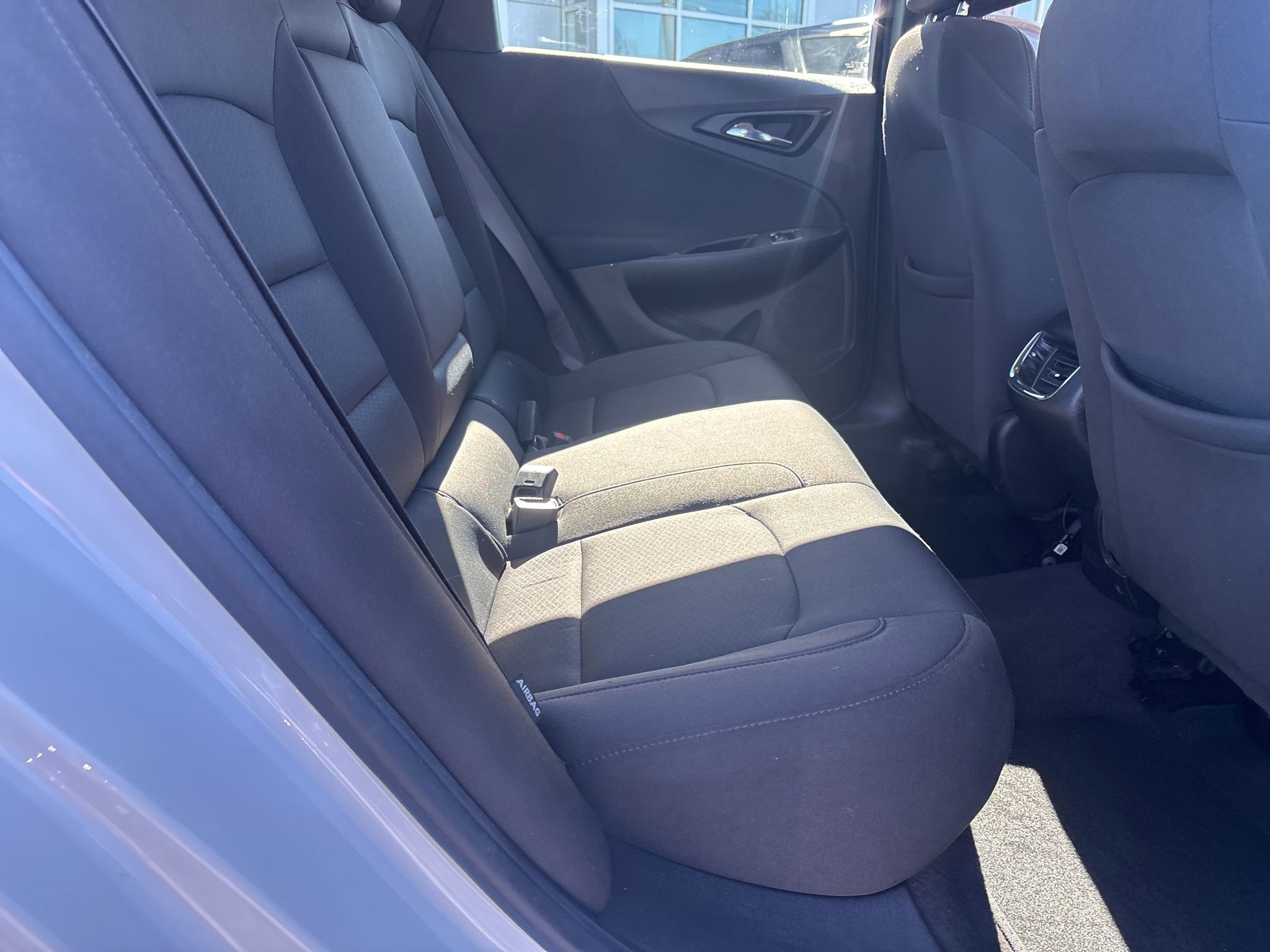 Used 2020 Chevrolet Malibu LT FWD image 21