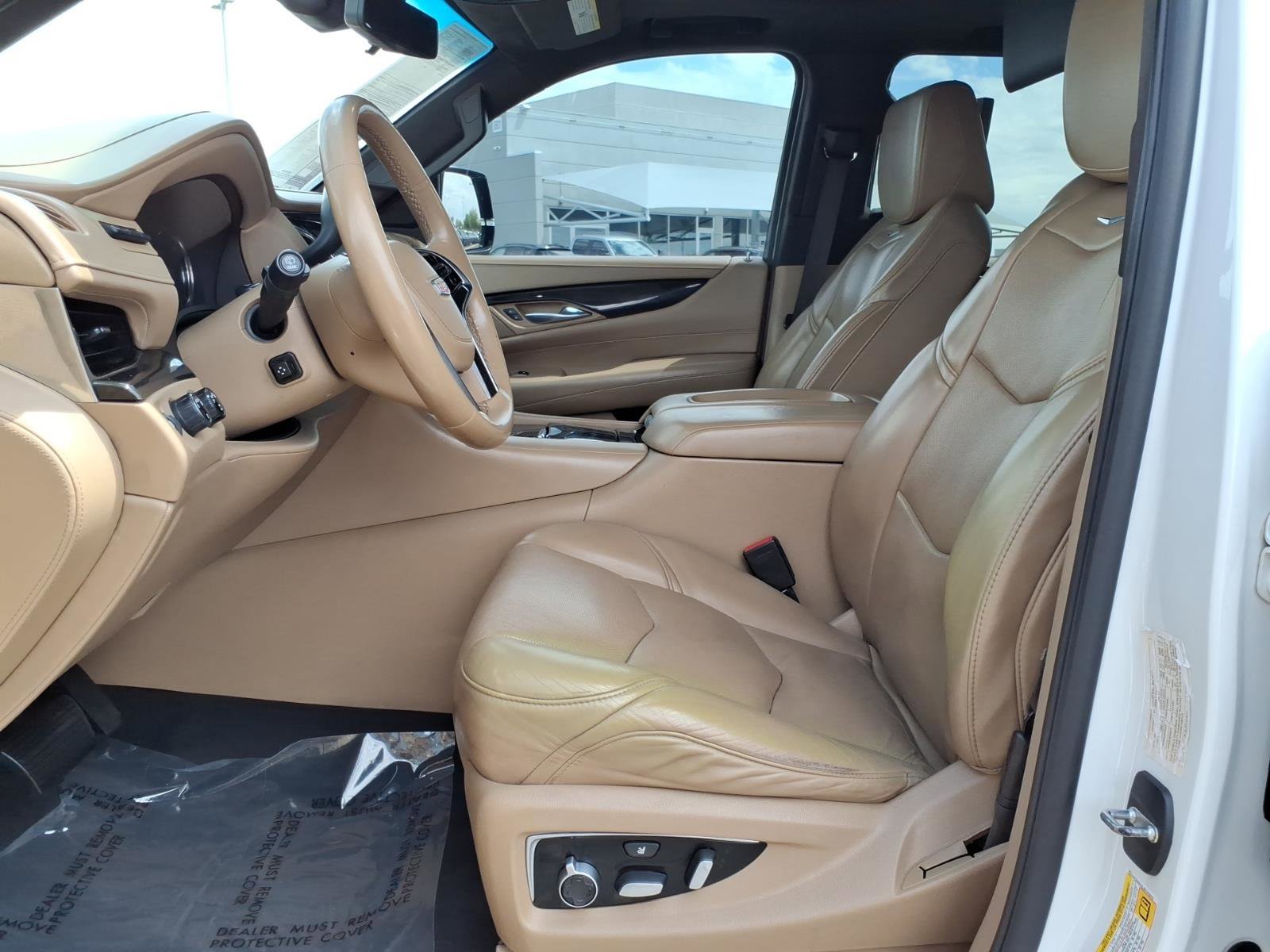 Used 2018 Cadillac Escalade Platinum image 21