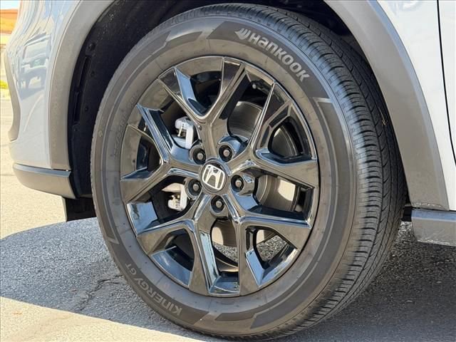 Used 2025 Honda HR-V Sport image 22