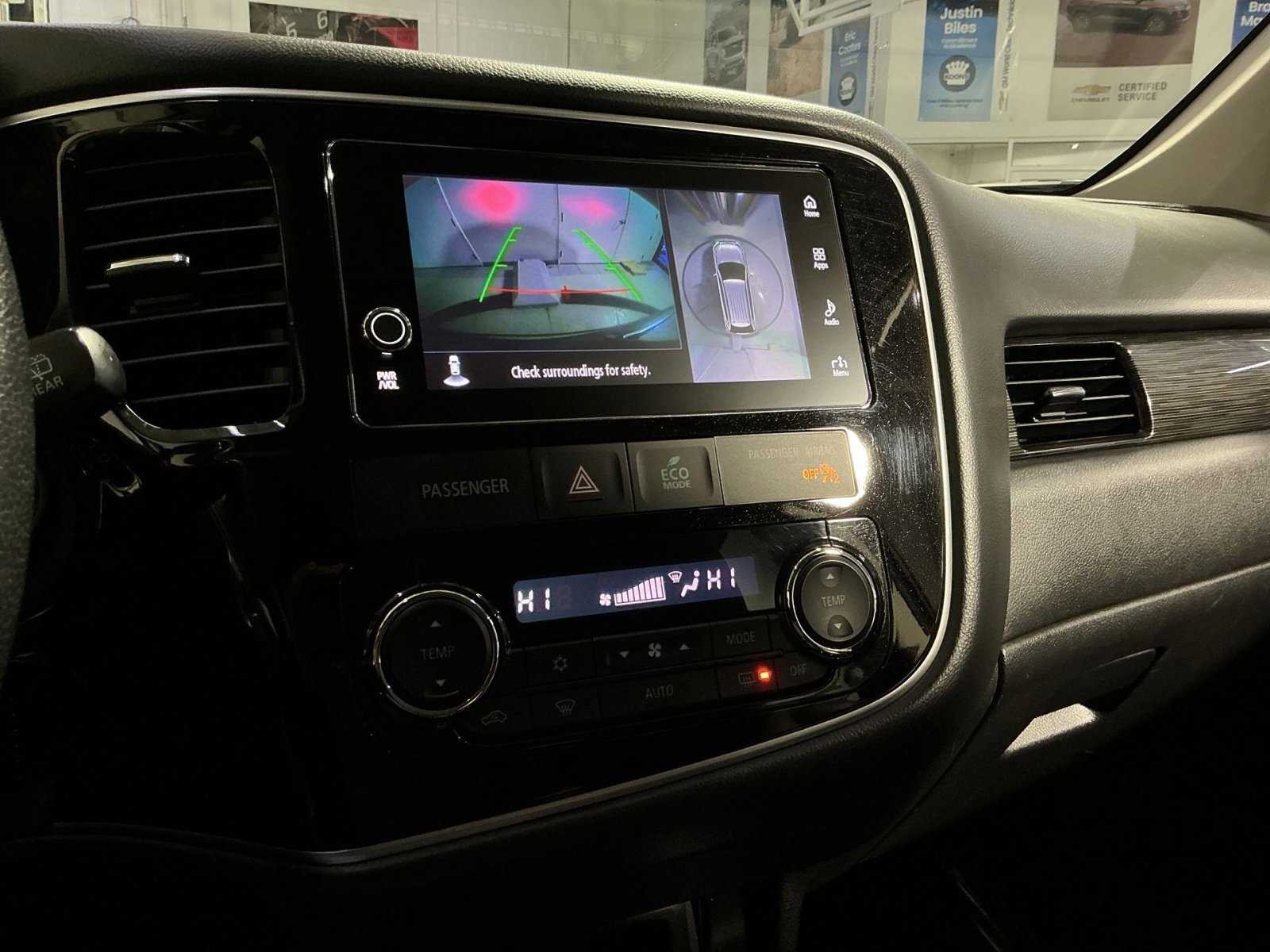 Used 2018 Mitsubishi Outlander GT AWD/4WD image 27