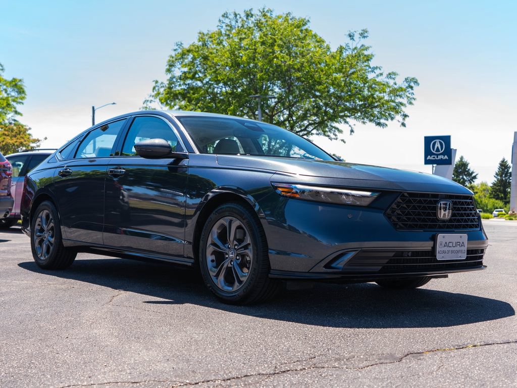 Used 2023 Honda Accord EX-L image 2