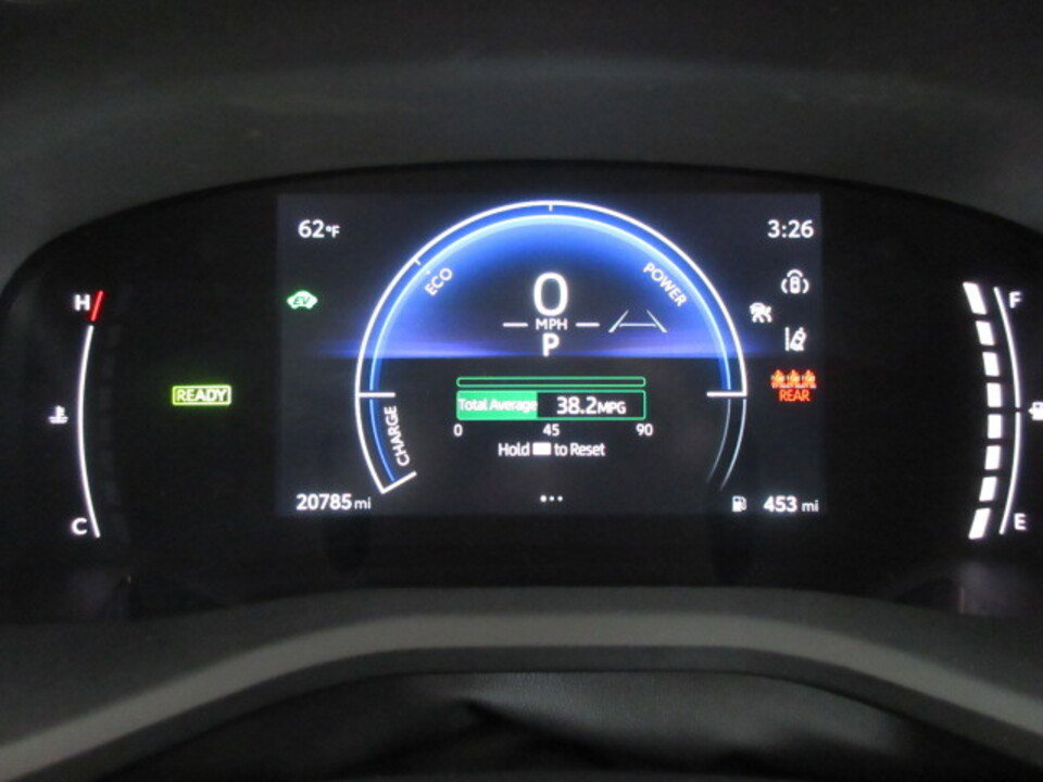 Used 2025 Toyota Camry LE w/ Convenience Package image 19