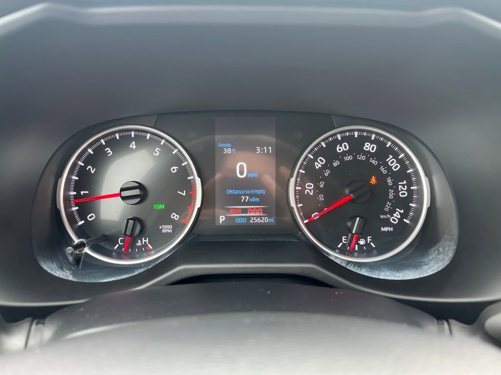 Used 2022 Toyota RAV4 LE image 63