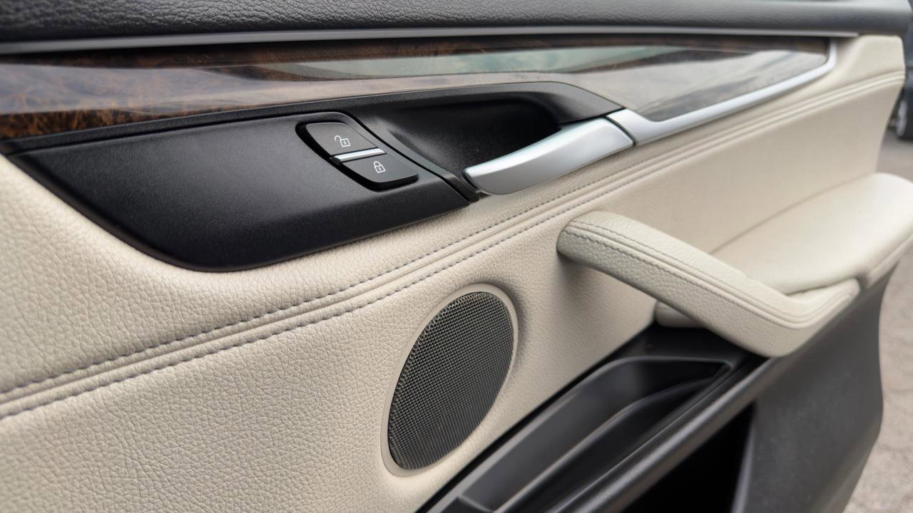 Used 2017 BMW X5 xDrive35i image 53