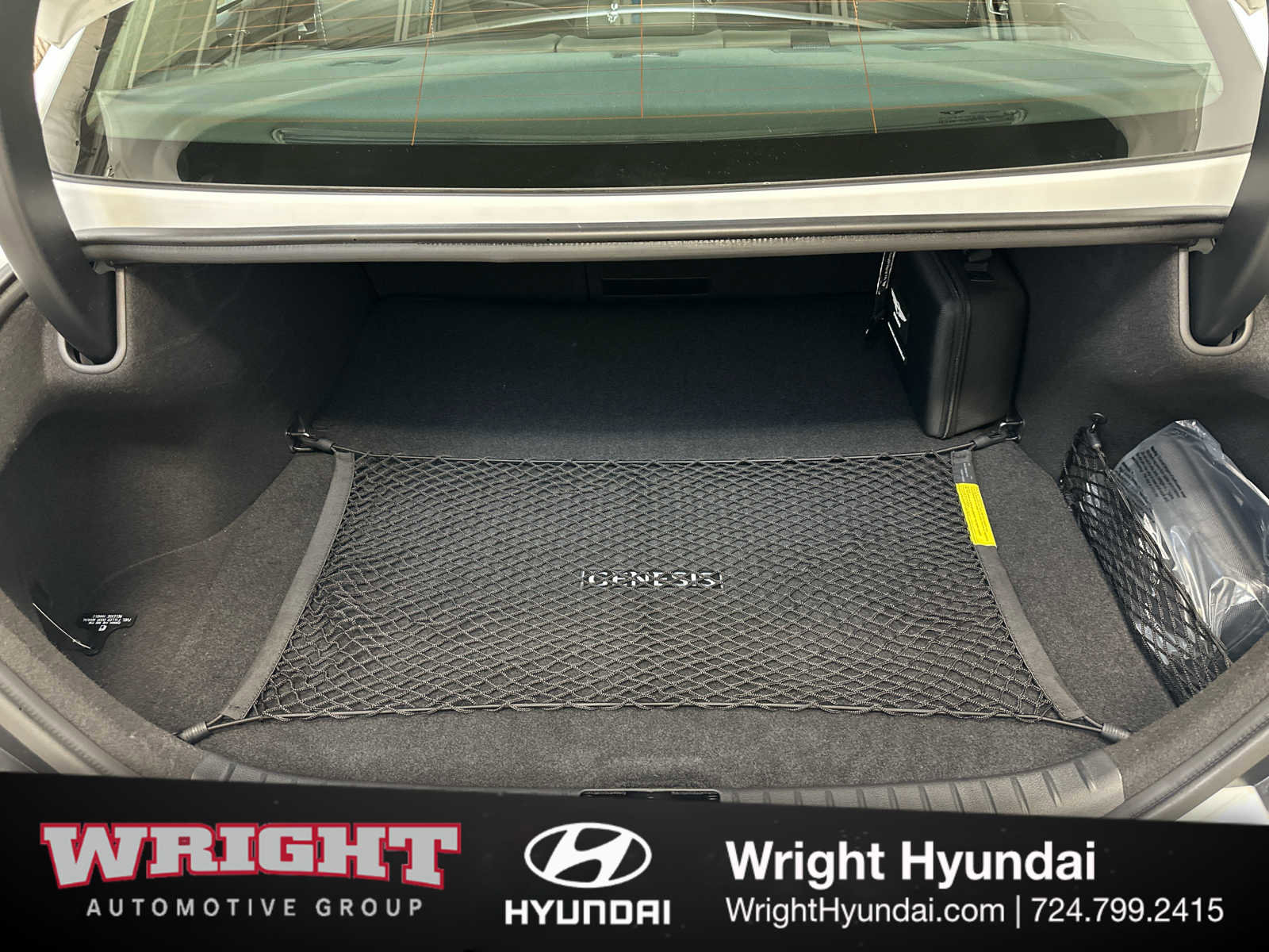 Certified 2025 Genesis G70 2.5T image 14