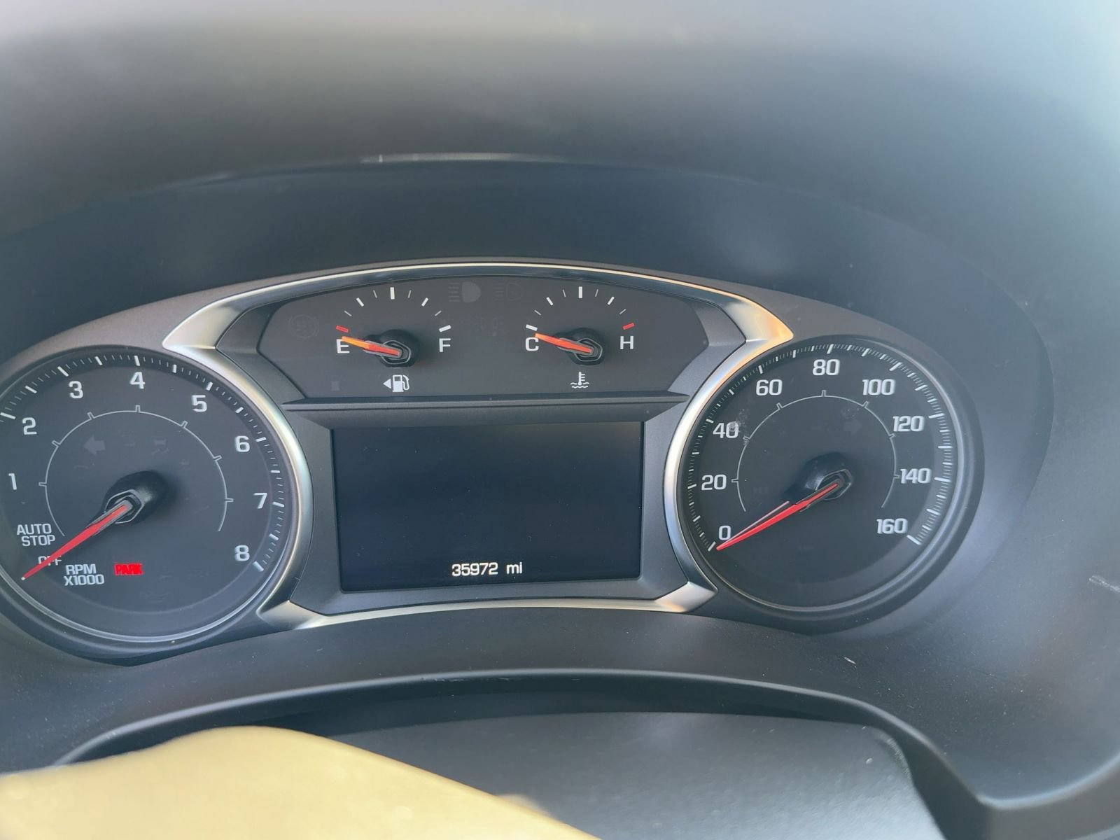 Used 2024 GMC Terrain SLE image 10