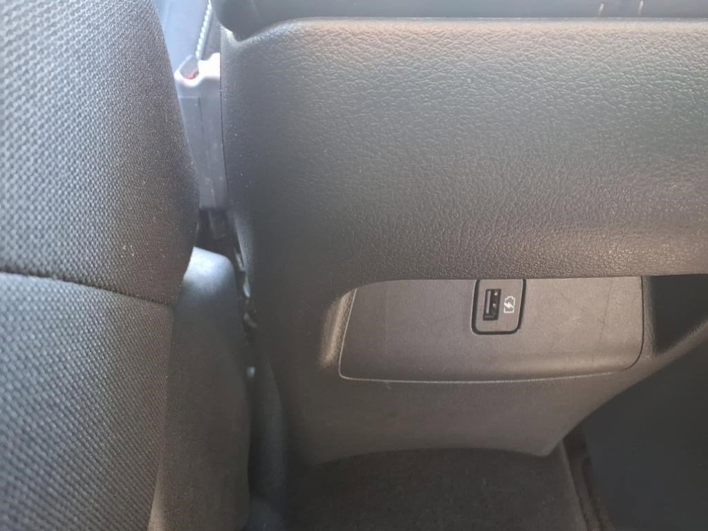 Used 2022 Nissan Sentra SV image 9