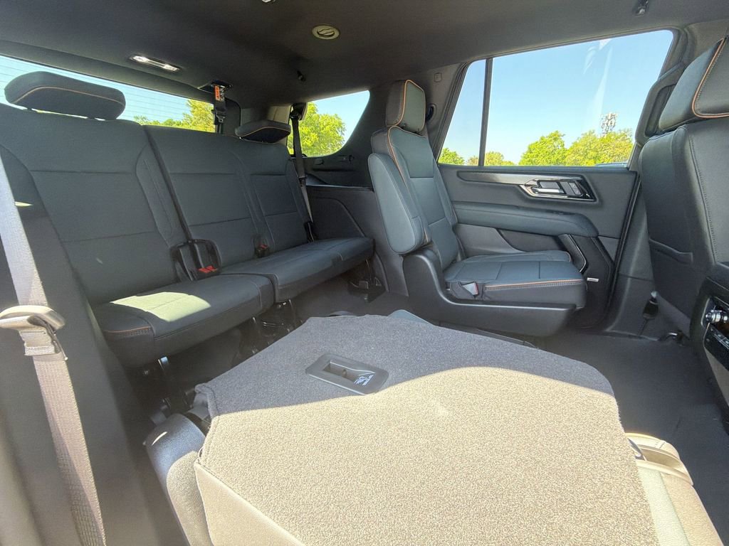 New 2026 GMC Yukon AT4 w/ Premium Trailering Package image 34