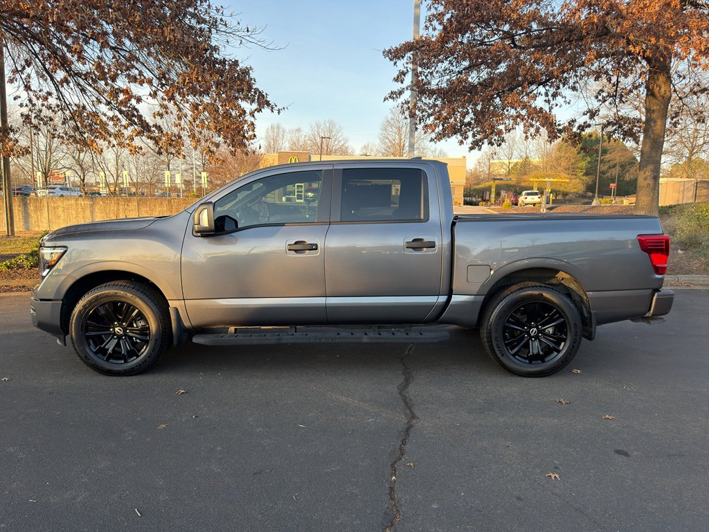Certified 2024 Nissan Titan SV w/ SV Convenience Package image 4