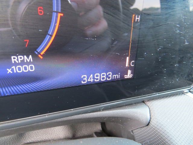 Used 2024 Chevrolet TrailBlazer LT w/ LT Cold Weather Package AWD/4WD image 18