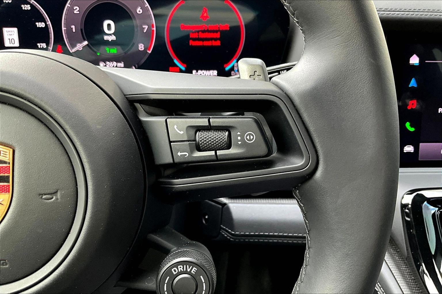 Used 2025 Porsche Panamera 4 image 19