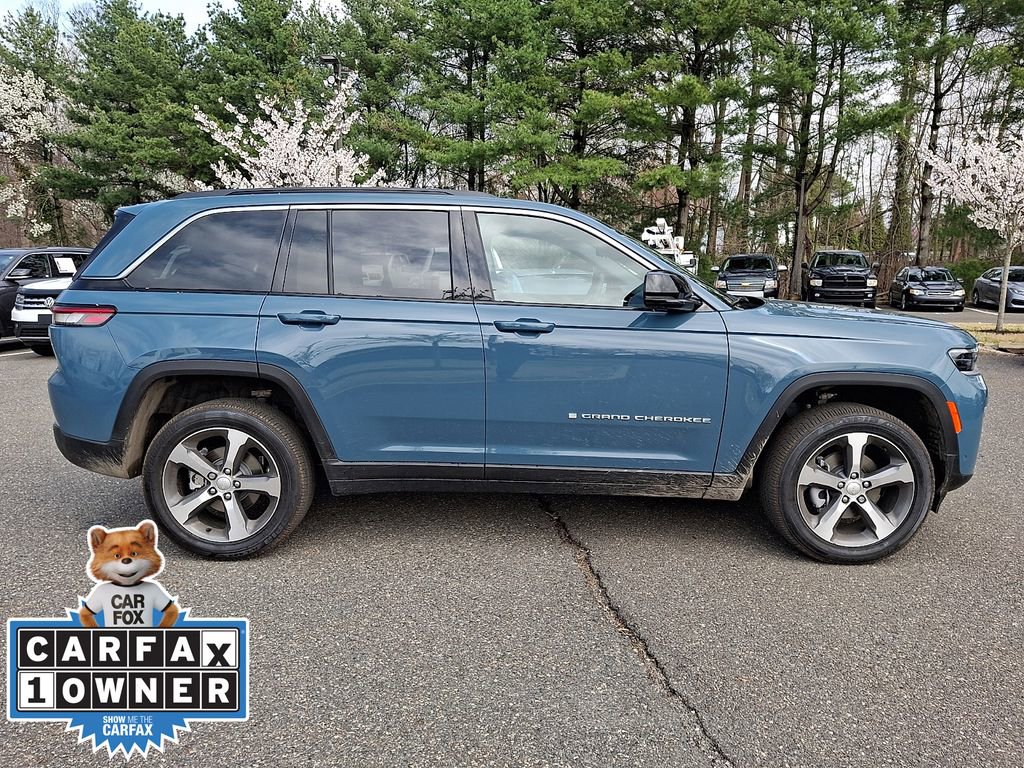 Used 2026 Jeep Grand Cherokee Limited AWD/4WD image 7