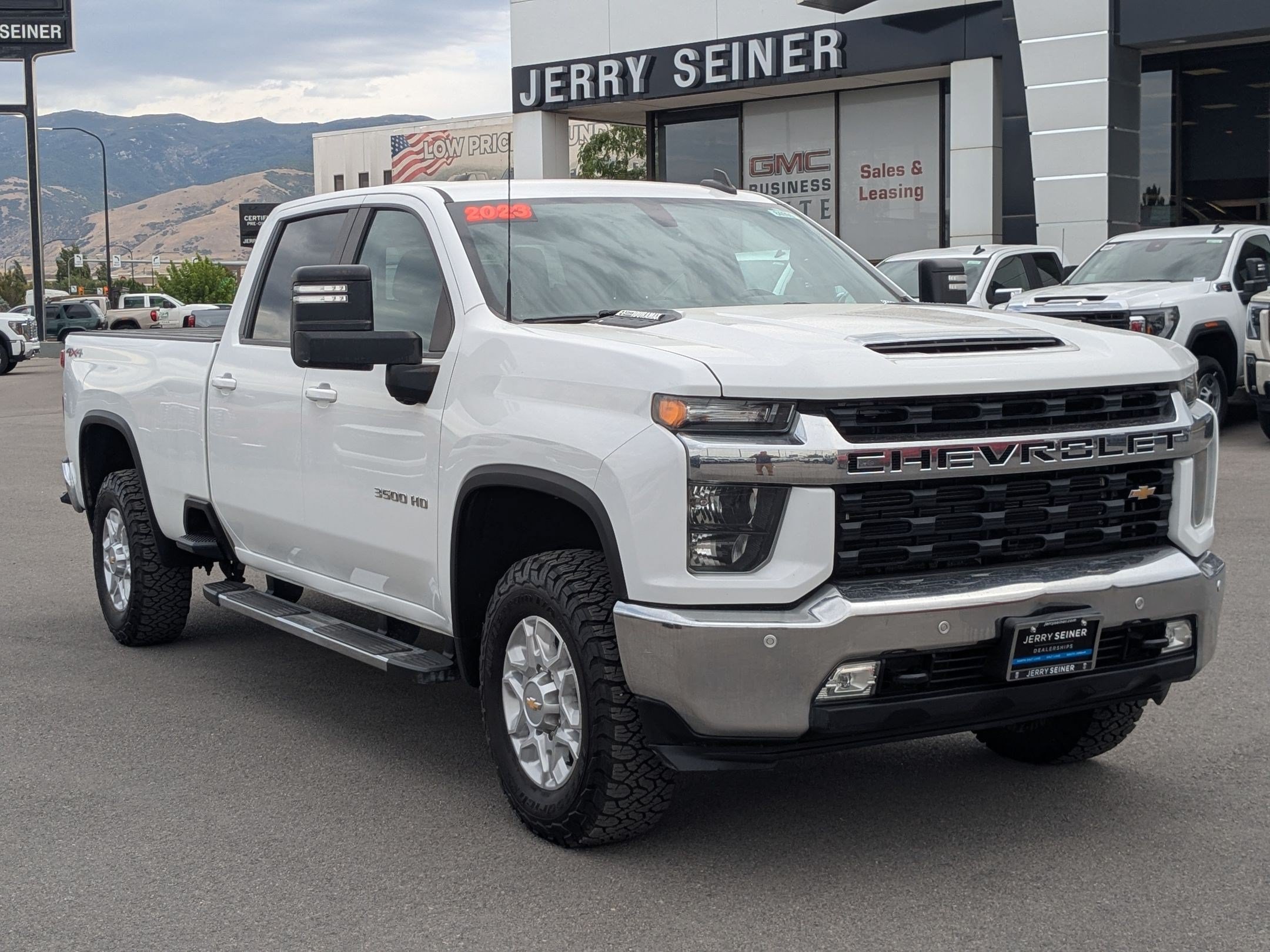 Certified 2023 Chevrolet Silverado 3500 LT w/ All Star Edition AWD/4WD image 8