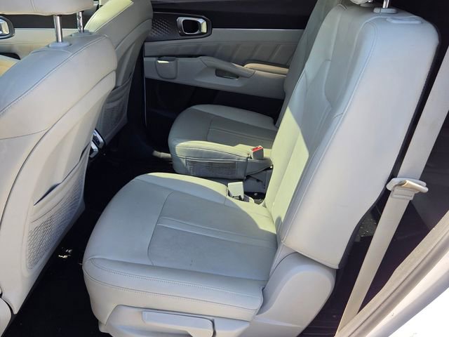 Used 2021 Kia Sorento SX image 11
